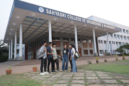 Sahyadri College